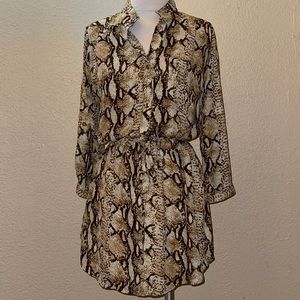 Short dress